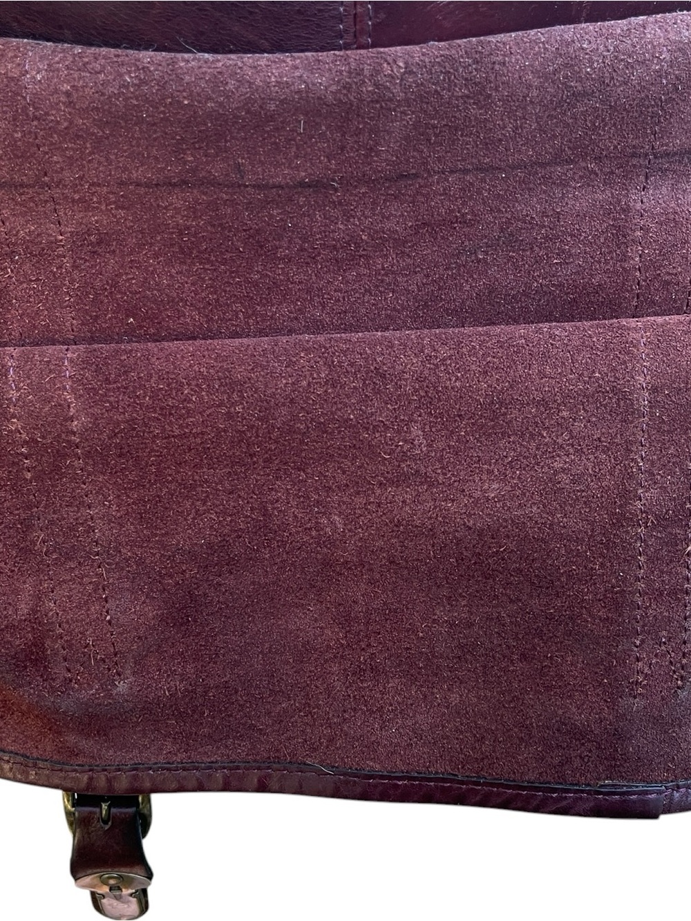 Vintage Wilsons Genuine Leather medium sized Messenger Crossbody Satchel Bag - Picture 12 of 16